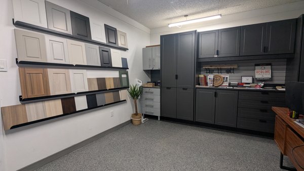 Delux Cabinets & Woodworking