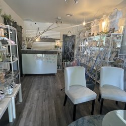 Bella Nuova Day Spa - Reception area