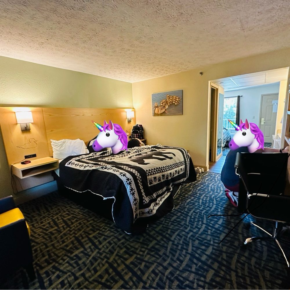 Creekstone Inn - Hotels Near Me - Pigeon Forge, Tennessee Creekstone Inn - Hotels Near Me - Pigeon Forge, Tennessee