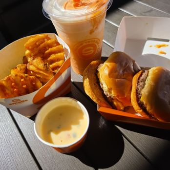Smalls Sliders - Burgers Near Me - San Antonio, Texas Smalls Sliders - Burgers Near Me - San Antonio, Texas