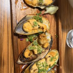 BAKED MUSSELS