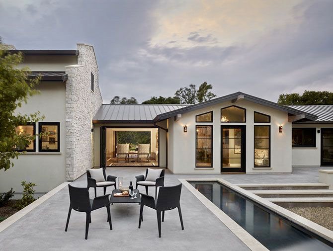 Slide of Artisan Build Group