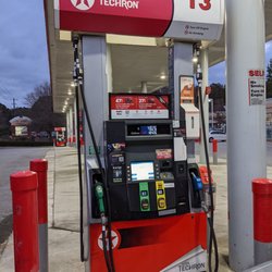 Texaco - Pump 13, full profile. This pump only provides diesel and non-ethanol fuel.