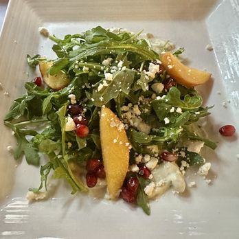 FARM - Yellow peach salad - French Near Me - Palm Springs, California FARM - Yellow peach salad - French Near Me - Palm Springs, California