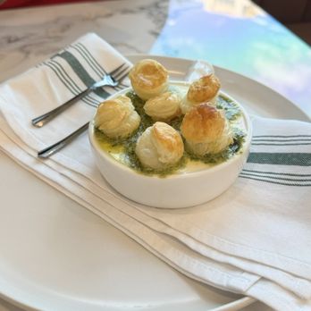 Middle Child - Escargot - Breakfast & Brunch Near Me - Las Vegas, Nevada Middle Child - Escargot - Breakfast & Brunch Near Me - Las Vegas, Nevada