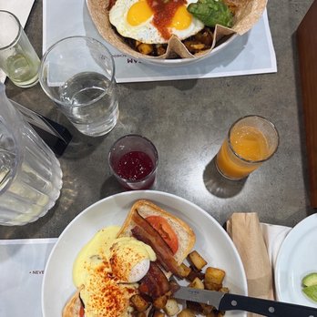 Turning Point - Grande Huevos Rancheros Dish - Breakfast & Brunch Near Me - Hoboken, New Jersey Turning Point - Grande Huevos Rancheros Dish - Breakfast & Brunch Near Me - Hoboken, New Jersey