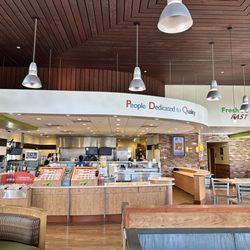 PDQ - Ft Myers Cleveland Avenue - Interior