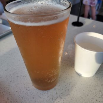 Burger Lounge - Broken Skull IPA, tasty....and ice cold! - Burgers Near Me - Manhattan Beach, California