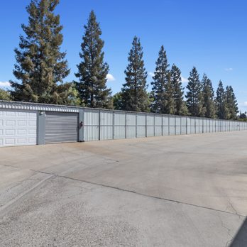 Pacific Storage - Pacific Storage wide aisle - Self Storage Near Me - Fresno, California Pacific Storage - Pacific Storage wide aisle - Self Storage Near Me - Fresno, California