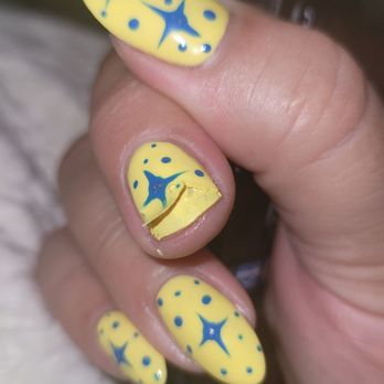 Rocklin Nails - The gel is peeling off after being fixed the previous day for doing the same thing. This means the job was not done right. - Nail Salons Near Me - Rocklin, California