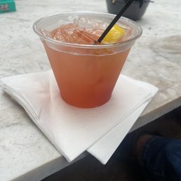 sugniture cocktail