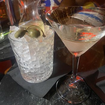 Jojo’s Beloved Cocktail Lounge - Cocktail Bars Near Me - Atlanta, Georgia Jojo’s Beloved Cocktail Lounge - Cocktail Bars Near Me - Atlanta, Georgia