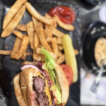 Rob's Good Times Grill - Kauai burger and fries - Sports Bars Near Me - Lihue, Hawaii Rob's Good Times Grill - Kauai burger and fries - Sports Bars Near Me - Lihue, Hawaii