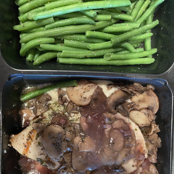 Factor_ - Chicken Mushroom Marsala - Food Delivery Services Near Me - Batavia, Illinois