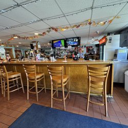 AJ's Oasis Cafe - Bar