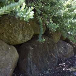 C&K Home & Garden - Rock walls