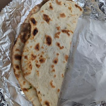 Curry Pizza - Garlic Naan - Indian Near Me - Bicknell, Utah Curry Pizza - Garlic Naan - Indian Near Me - Bicknell, Utah