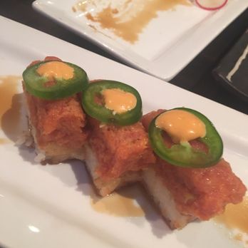 Shiki Sushi - Crispy rice with spicy tuna - Sushi Bars Near Me - Studio City, California Shiki Sushi - Crispy rice with spicy tuna - Sushi Bars Near Me - Studio City, California