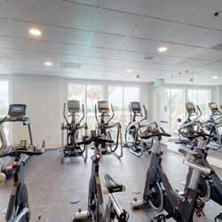 Plaza at Sherman Oaks - Fitness Center - Open 24 Hours a Day (4)