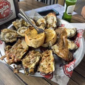 Uncle T's Oyster Bar - Bars Near Me - Scott, Louisiana