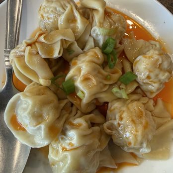 Big Skyy Bistro - Wonton in chili oil - Barbeque Near Me - Riverside, California