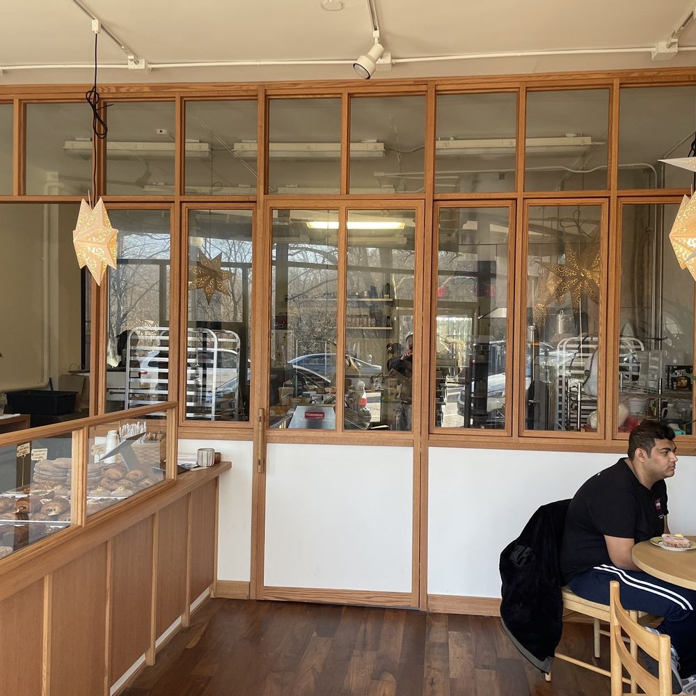 Two Seven Two - Indoor - Bakeries Near Me - Cincinnati, Ohio Two Seven Two - Indoor - Bakeries Near Me - Cincinnati, Ohio