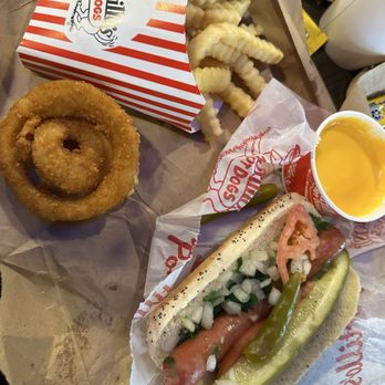 Portillo's Richmond - Burgers Near Me - Richmond, Texas Portillo's Richmond - Burgers Near Me - Richmond, Texas