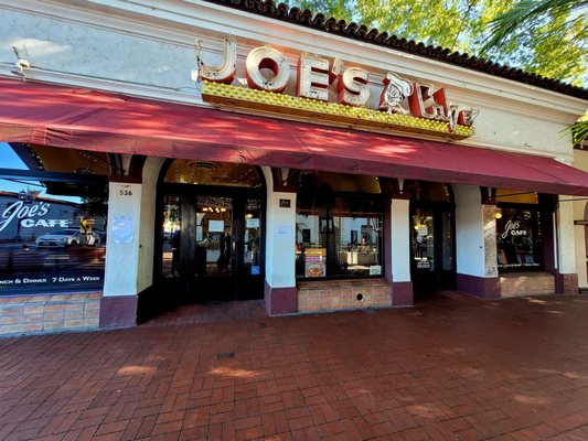 Joe's Cafe by null