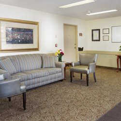 Avamere Rehabilitation of Newport - Lobby