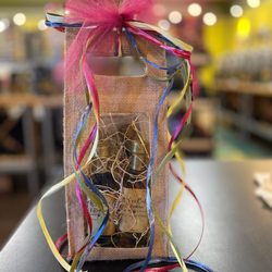 Olive Oil Etcetera - 4 60 ml bottles of oil and vinegar in a burlap bag