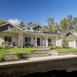 Hammer Landscape & Maintenance - New construction masonry Installs