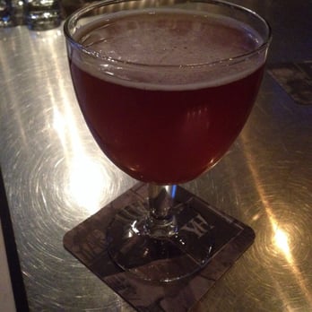 Yard House - Bars Near Me - Pasadena, California