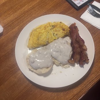 Reunion Restaurant - My first plate with a made to order omelet, biscuits and gravy and bacon - Arcades Near Me - West Allis, Wisconsin Reunion Restaurant - My first plate with a made to order omelet, biscuits and gravy and bacon - Arcades Near Me - West Allis, Wisconsin