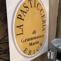 Maria Grammatico Pasticceria - Sign at the entrance