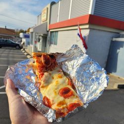 DePetrillo's Pizza & Bakery