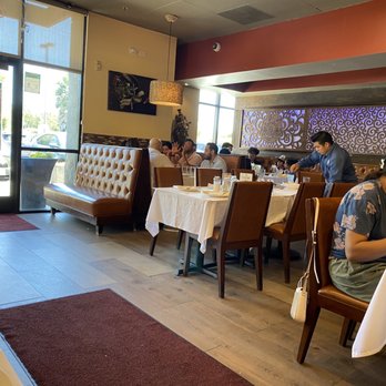 Chaat Bhavan - Nice ambiance - Indian Near Me - Fremont, California