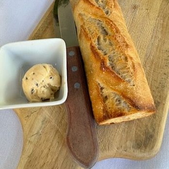 Pearl District - Bread and delicious artisanal butter - New American Near Me - Westlake Village, California Pearl District - Bread and delicious artisanal butter - New American Near Me - Westlake Village, California