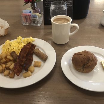 Bookmakers - Breakfast Buffet - American Near Me - Saratoga Springs, New York