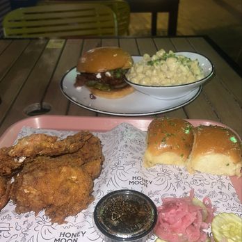 Honeymoon Chicken - Chicken Shop Near Me - Washington, DC, District of Columbia