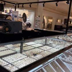 lux Jewelry