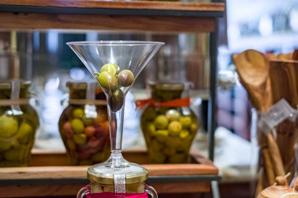 Olive R Twist Olive Oil Co by null