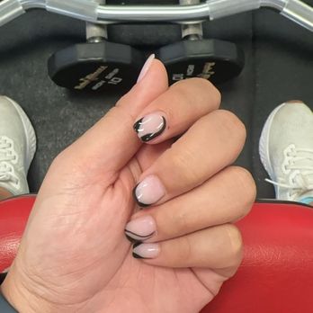 Uni Nails & Spa - French nail/nail art - Nail Salons Near Me - Englewood Cliffs, New Jersey