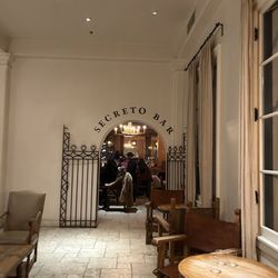 Secreto Lounge