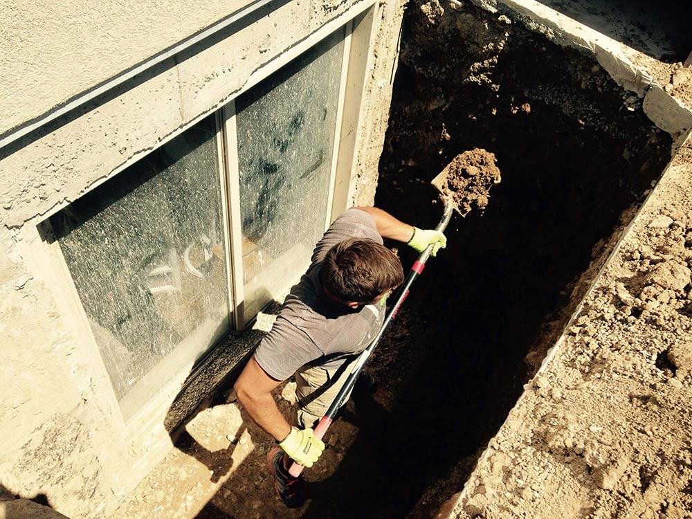 Torrozo Window Wells and Garage Doors - Garage Door Contractor in Ogden, UT