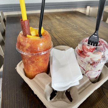 Sticky Icky Funnel Cakes - Juice Bars & Smoothies Near Me - Long Beach, California Sticky Icky Funnel Cakes - Juice Bars & Smoothies Near Me - Long Beach, California