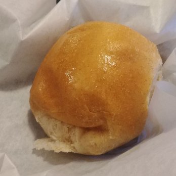 Black-eyed Pea - Yummy rolls - I forgot to take a picture of the full basket. I just started eating them. - American Near Me - Westminster, Colorado