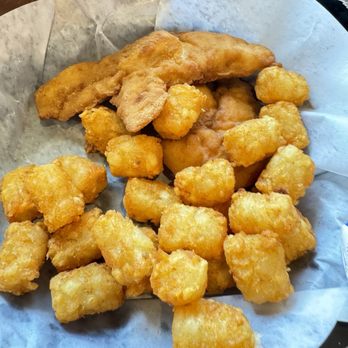 Brewsters Bar & Grill - Chicken Strips (2) - Pizza Near Me - Lonsdale, Minnesota Brewsters Bar & Grill - Chicken Strips (2) - Pizza Near Me - Lonsdale, Minnesota