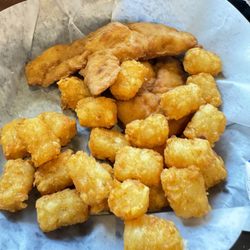 Brewsters Bar & Grill - Chicken Strips (2)