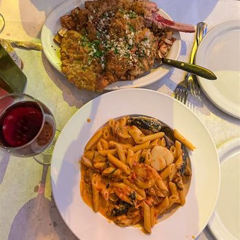 La Scarola - veal, seafood penne - Italian Near Me - Chicago, Illinois La Scarola - veal, seafood penne - Italian Near Me - Chicago, Illinois