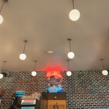 Millie's Cafe - Pasadena - Interior - Breakfast & Brunch Near Me - Pasadena, California